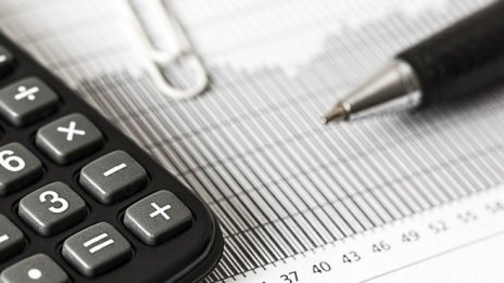 Стара планина холд с почти 6% по-високи приходи от продажби към края на ноемри