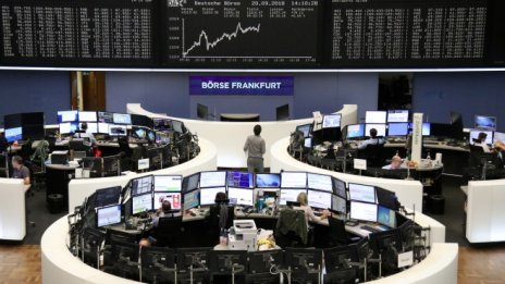 Европейските пазари приключват с ръстове последната сесия от седмицата