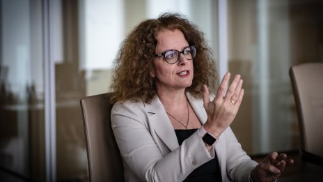 Изабел Шнабел от ЕЦБ: Рано е да затваряме вратата за нови лихвени повишения