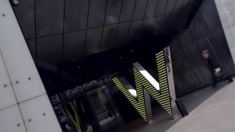 Битката за Starwood се ожесточава