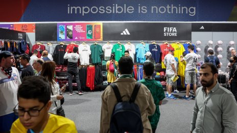 Пазарът на футболни стоки достига приходи от 6,65 млрд. долара през 2024 г.