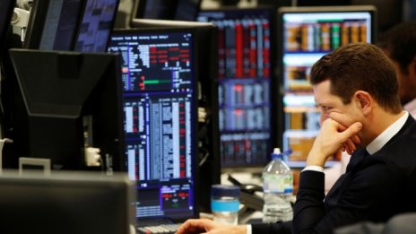 Слабият бизнес на щатските компании в Китай спря победния ход на Wall Street