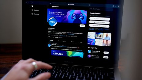 Broadcom разчита на ранно одобрение от ЕС на сделката с VMware