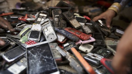 Смартфонът като токсичен коктейл