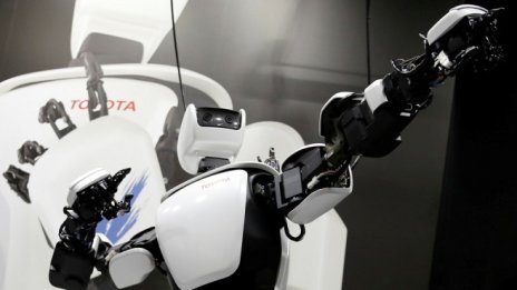 Роботите ще превземат около 375 млн. работни места