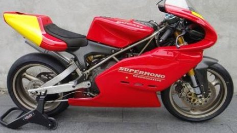 Ducati Supermono - мотор само за 150 000 долара