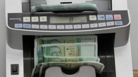 С 10 дни се скъсява времето за междуфирмени плащания в България