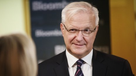 Оли Рен: По-острата реакция на ЕЦБ срещу инфлацията ще застраши възстановяването 