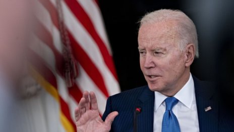 Байдън към Путин: Ще отговорим решително на евентуална инвазия в Украйна