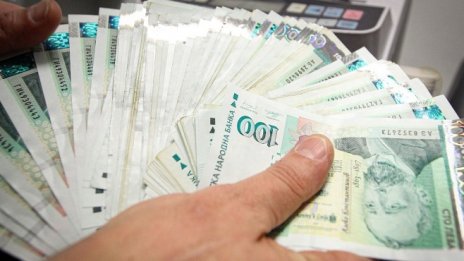 Разпоредбите на бюджета за 2021 г. ще се прилагат още три месеца