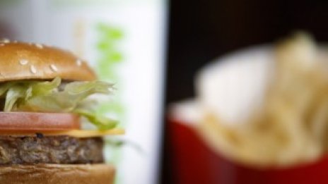 McDonald’s затваря обекти в САЩ, докато конкурентите се разширяват