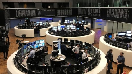Повечето европейски борси изпратиха сесията с повишения