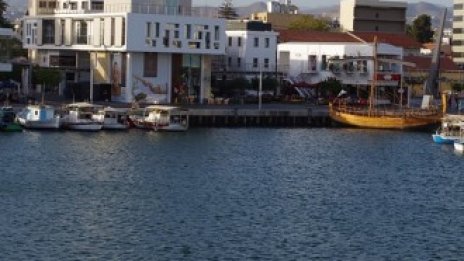 Луксозните имоти в Кипър предоставят паспорт за слънцето