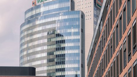 Въпреки икономическите затруднения бизнес имотите в света остават привлекателни за инвеститорите