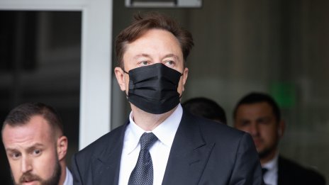 Илон Мъск спечели делото около туитовете му за Tesla