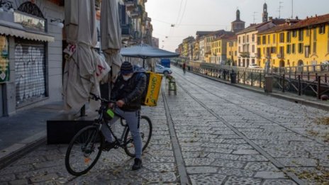 Антитръстовият регулатор в Румъния разреши Glovo да придобие операциите на foodpanda