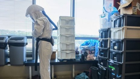 Омикрон пренаписва плана за COVID през 2022 г.