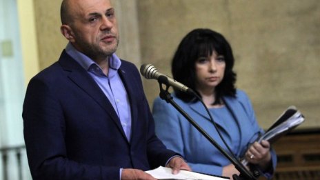 Правителството също е против вдигането на цената на тока