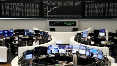 Опасенията около коронавируса отново тласнаха европейските индекси надолу