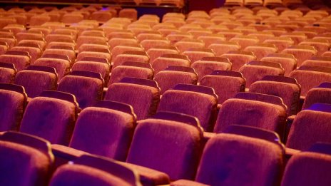 Средно по 9 лева са харчили българските домакинства за кино, театър и концерти през 2020 г.