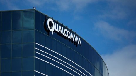 Apple се впуска в съдебна битка с Qualcomm