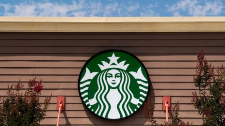Starbucks надви прогнозите на Wall Street въпреки удара от Китай