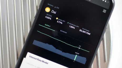 DAI ли е новият крал на децентрализираните стейбълкойни?