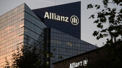 Американското правосъдие обвинява мениджъри на Allianz в измама