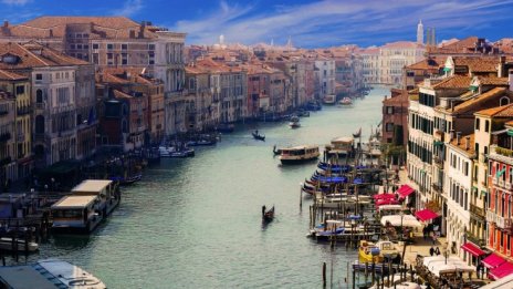 Новият италиански бюджет позволява въвеждането на входен билет за Венеция