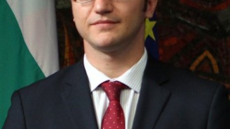 Вигенин пред BBC: Страховете за имигрантска вълна на Острова бяха неоснователни