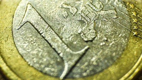 Черна гора се присъедини към Единната зона за плащания в евро