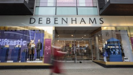 Проблемите на Arcadia и Debenhams излагат на риск 25 000 работни места