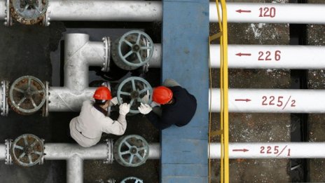 "Газпром": Разглеждаме с растящо безпокойство транзита през Украйна