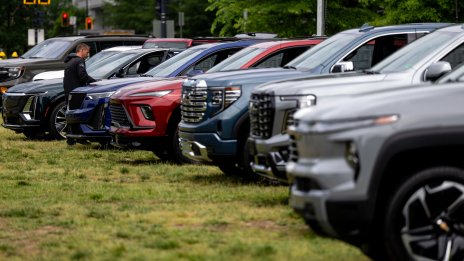 САЩ няма да глобяват автоконцерните за неспазване на целите за горивна ефективност