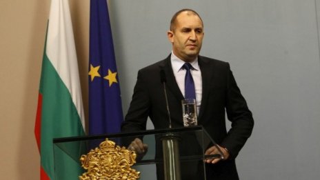 Румен Радев ще присъства на церемонията по встъпване в длъжност на Пендаровски