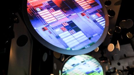 Американските санкции поставят под риск доставките на чипове в Русия