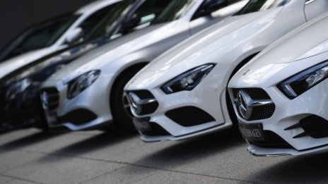 По-късното възстановяване на търсенето спаси Daimler