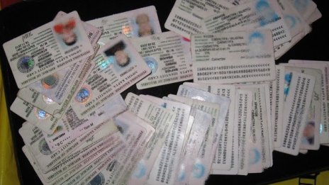 Удължават с 6 месеца валидността на личните документи, които важат до 31 януари