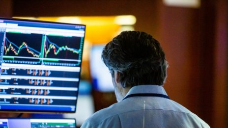 Свиването на щатската икономика не помрачи настроението на Wall Street*