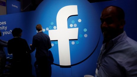 Facebook e извън контрол