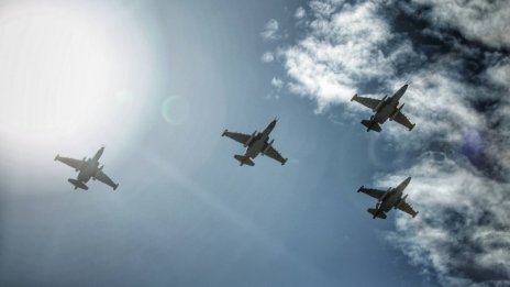 Западът обмисля доскоро немислимото - да достави бойни самолети на Украйна