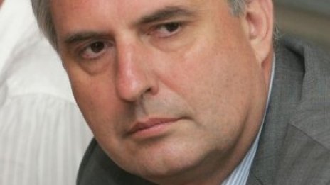 Калфин иска референдум за шистовия газ