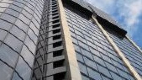 Цените на жилищата с 4% спад за полугодието