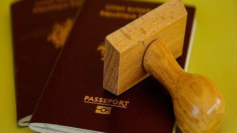 ЕП и страните от ЕС са се споразумели за дигитализация на визовите процедури за Шенген