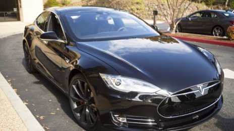Високо напрежение за Tesla