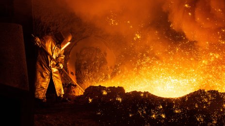 Промишленото производство в Германия се свива за втори пореден месец през март