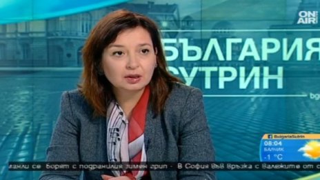 Русинова: Новият механизъм за минималната заплата е приоритет за 2017 г.