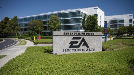 Разработчикът на игри Electronic Arts започва съкращения на служители