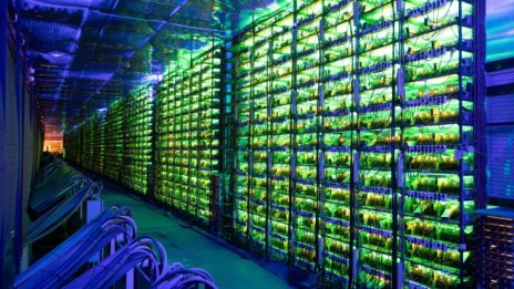 Копачите на биткойни разпродават в опит да покрият растящите си разходи