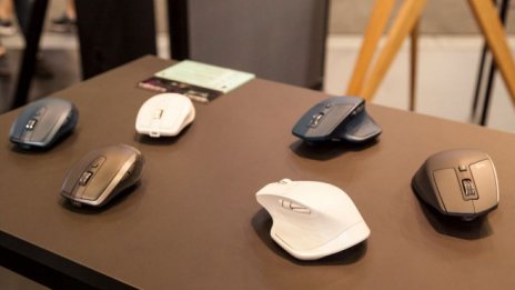 Работата от вкъщи подкрепи резултатите на Logitech